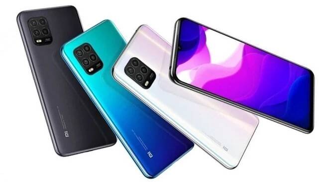 Zájem o 5G telefony vzrostl před Vánocemi o stovky procent - Novinky