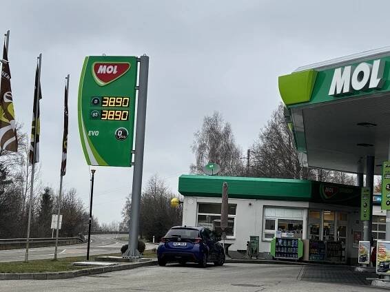 Ceny benzinu a nafty letí vzhůru. Kolik stojí palivo na Prachaticku?