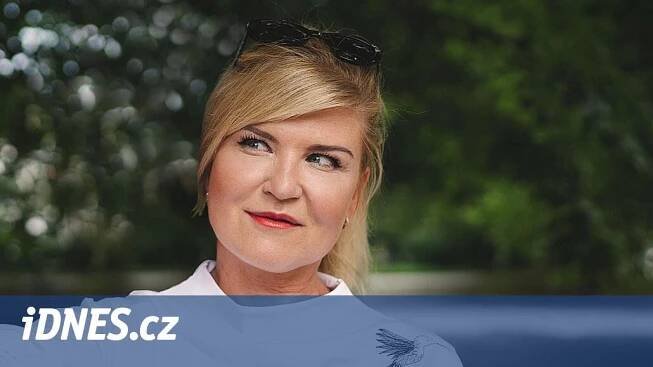 Módní trendy recyklujeme, jen s novým přístupem, říká návrhářka Páralová - iDNES.cz