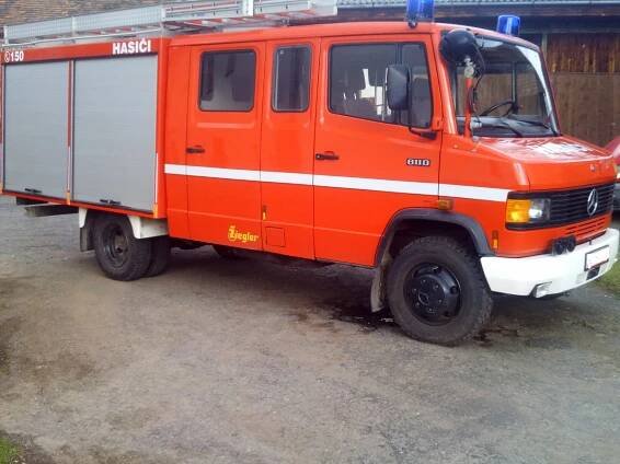 hasičské auto Mercedes-Benz 811D (diesel), R.v.12/1993,najeto...