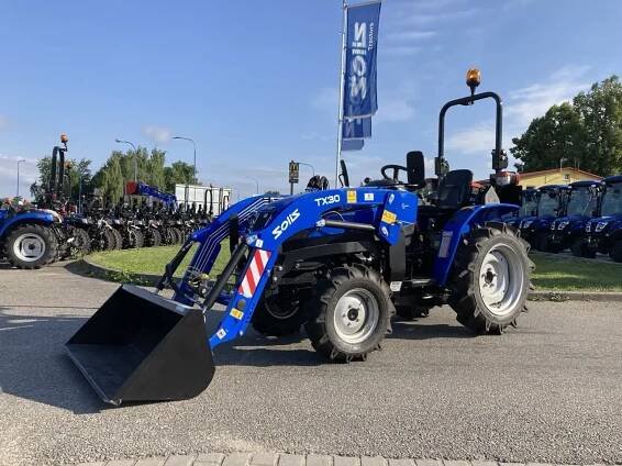 Čelní nakladač SOLIS 16 TX30 s lopatou