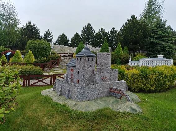Fotogalerie • Park Miniatur w Inwałdzie (Zábavní park) • Mapy.com