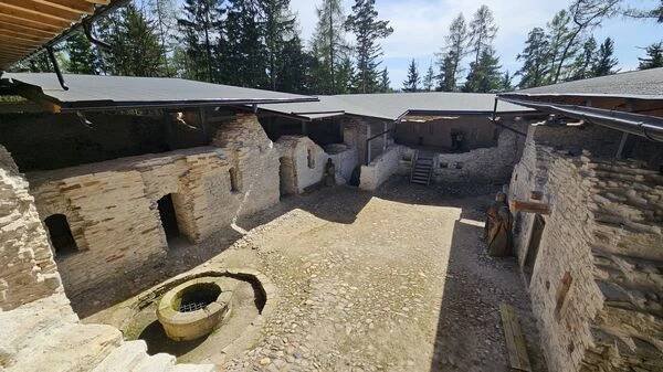 Státní hrad Vízmburk foto 6
