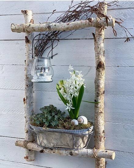 DIY Fairy Garden: Upcycled Ladder Planter for Succulents and Flowers
