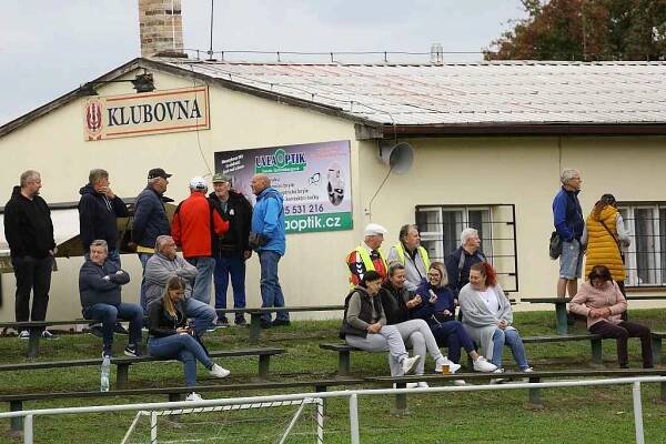 Zaostřeno na krajský přebor: kdo střílí góly, komu chybí fanoušci?
