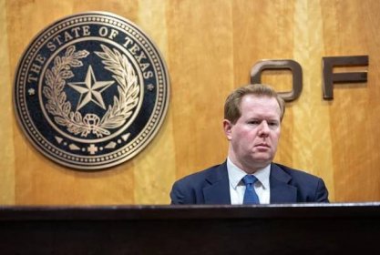 Texas Public Utility Commission Chair Peter Lake resigns