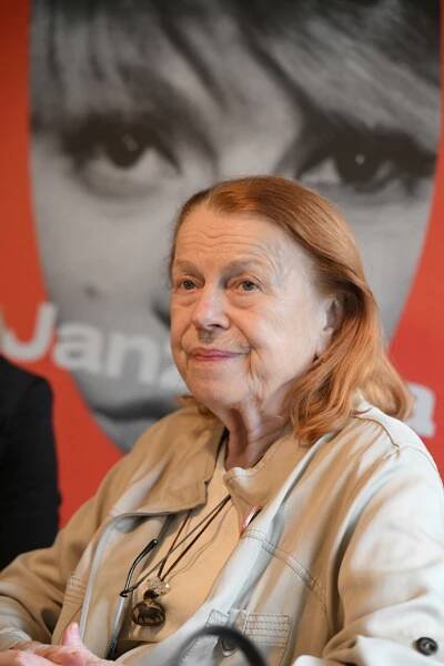 FOTO: Iva Janžurová představil svůj dokument Janžurka. – stránka 44