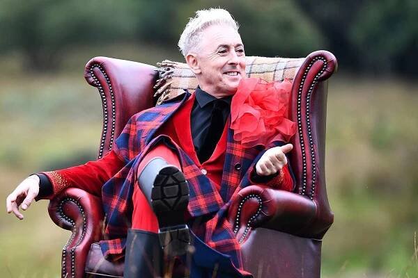 The Traitors' Alan Cumming Teases Matching Outfits with His Dog Lala in Season 2