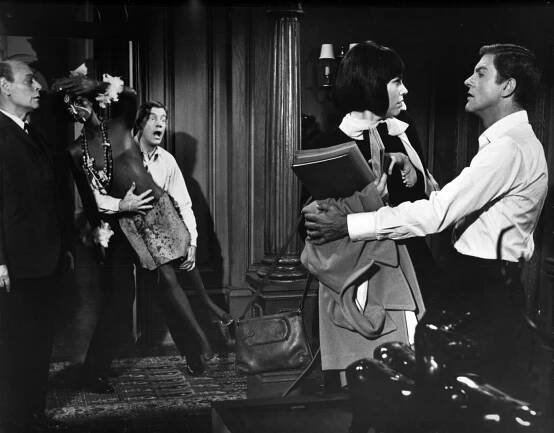 Barbara Feldon, Dick Van Dyke - Pan Fitzwilly - Z filmu