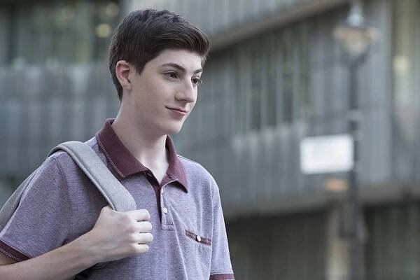 Život beze slov - L-O-N-- LONDON: Part 1 - Z filmu - Mason Cook