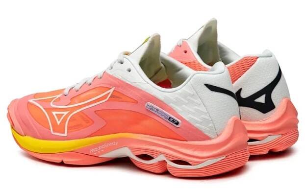 Mizuno Wave Lightning Z7 V1GC220006 dámská sálová obuv – Leman Sport