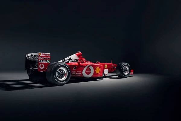 Legendární Schumacherova Formule 1 je na prodej. Ferrari F2001 vyhrávalo i v době, kdy už mělo být dávno v důchodu