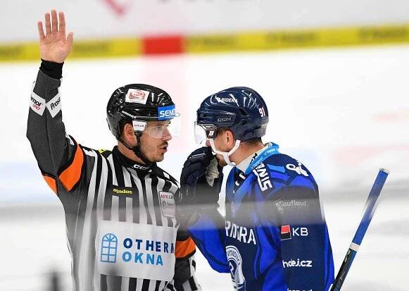 Zápas 12. kola Tipsport Extraligy mezi HC VÍTKOVICE RIDERA a Rytíři Kladno.