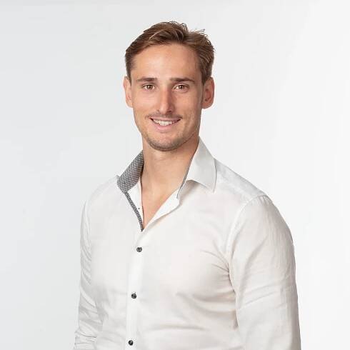 Chris Thompson MSc · The Summit