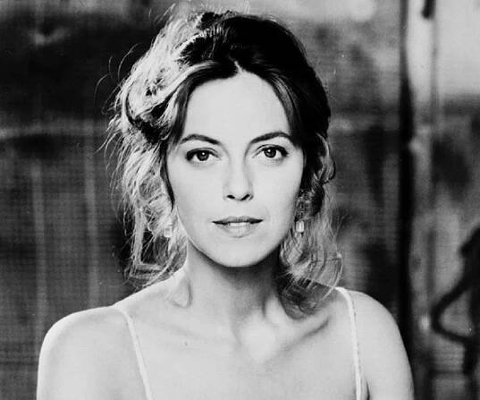 Greta Scacchi Biography - Facts, Childhood, Family Life & Achievements