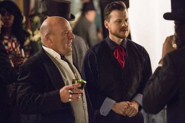 Drápy - Útěk - Z filmu - Dean Norris, Kevin Rankin