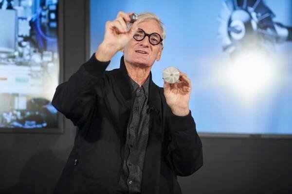 James Dyson
