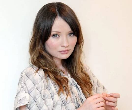 Emily Browning Biography - Facts, Childhood, Family Life & Achievements of Australian Actress