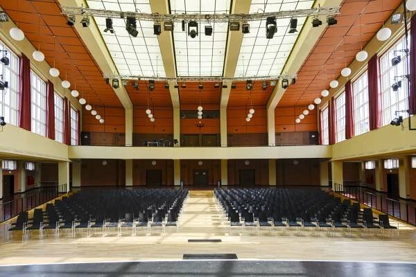 Innenansicht der Max Taut Aula