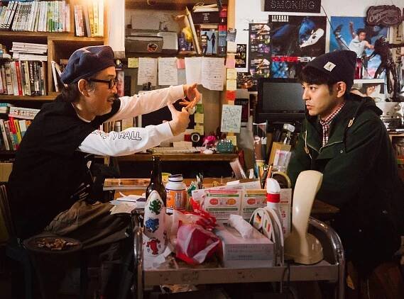 Okuda Tamio ni naritai boy to deau otoko subete kuruwaseru girl - Z filmu - Lily Franky, Satoši Cumabuki