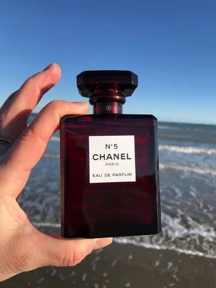 Chanel No 5 Parfum Red Edition Chanel pro ženy