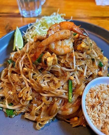15 Absolute Best Toronto Restaurants To Dine At