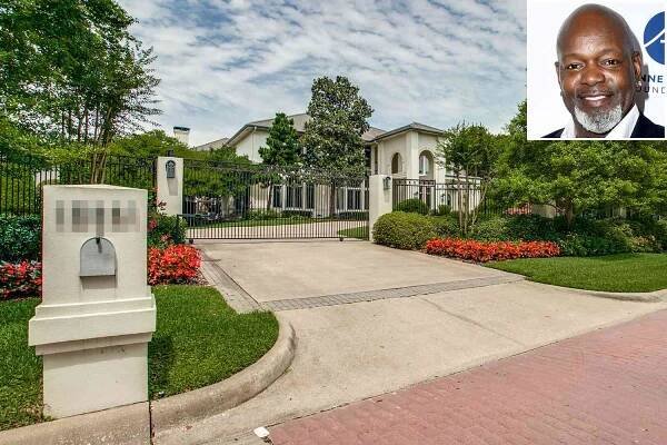 NFL Legend Emmitt Smith Sells Dallas Mansion of 26 Years for $2.2M in Just 22 Hours — See Inside!