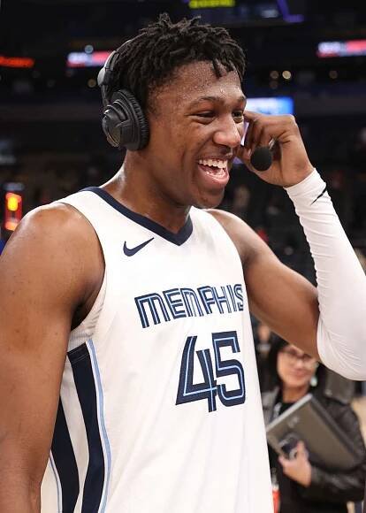 GG Jackson #45 of the Memphis Grizzlies talks to the media after the game on January 15, 2024
