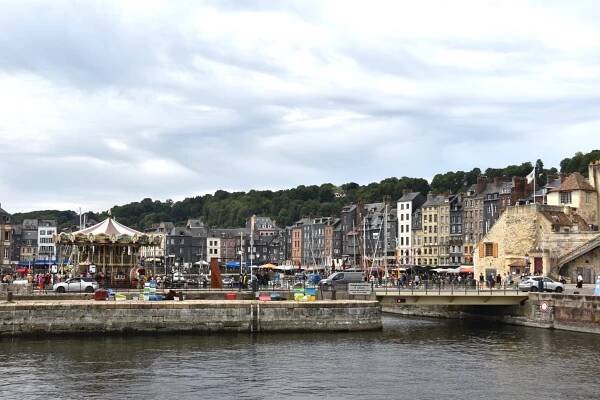 Seeing the old harbor in all its glory