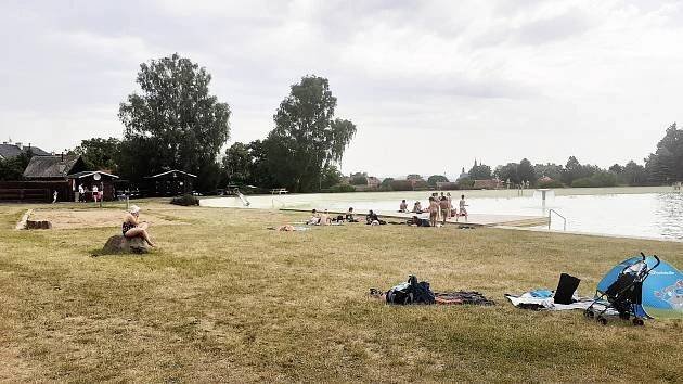 Koupaliště v Oseku, červen 2025