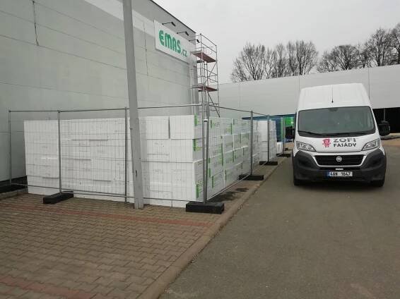 Realizace zateplení fasády nákupního centra Retail Park I Prostějov | ZOFI - Specialista na zateplení fasád