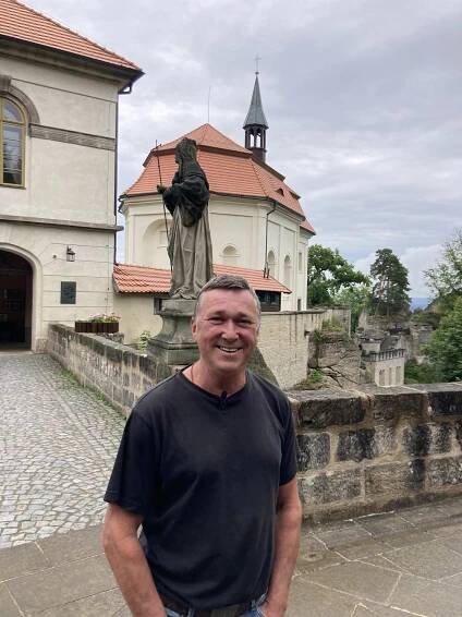 Holky jsou dobrý... Jeho tři ženy spolu chodí na kafe: Herec a lezec Martin Sitta v Intimní zpovědi