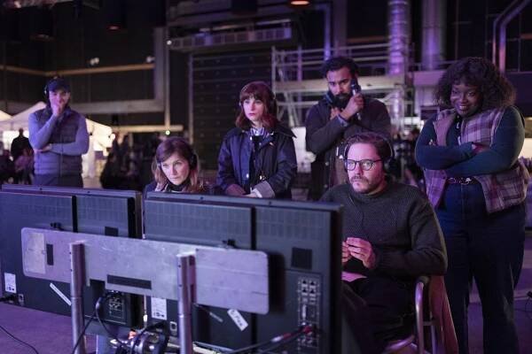 Jessica Hynes, Aya Cash, Himesh Patel, Daniel Brühl, Lolly Adefope - Franšíza - Scéna 54: Fialčin Duch - Z filmu