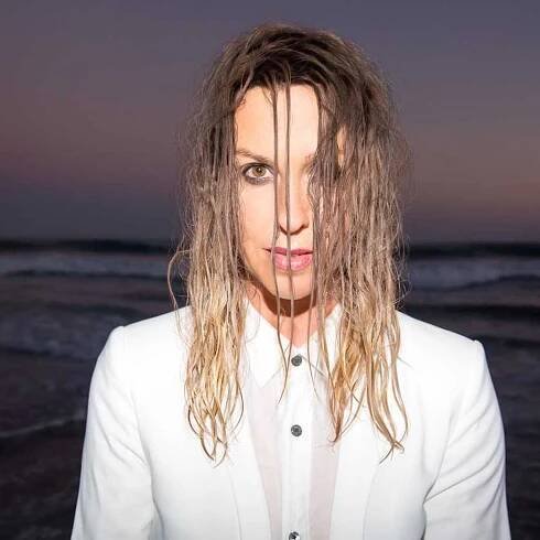 Alanis Morisette on Her New New Album, the 25th Anniversary of ‘Jagged Little Pill,’ and Postpartum Depression
