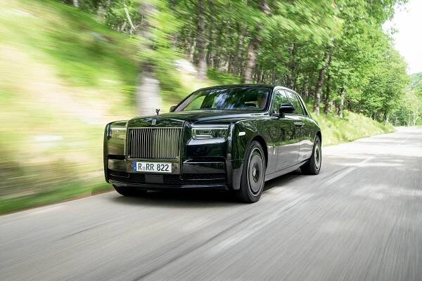 Nejluxusnější na druhou. Svezli jsme se Rolls-Roycem Phantom II, majestátním a nadčasovým - Říká kdo?
