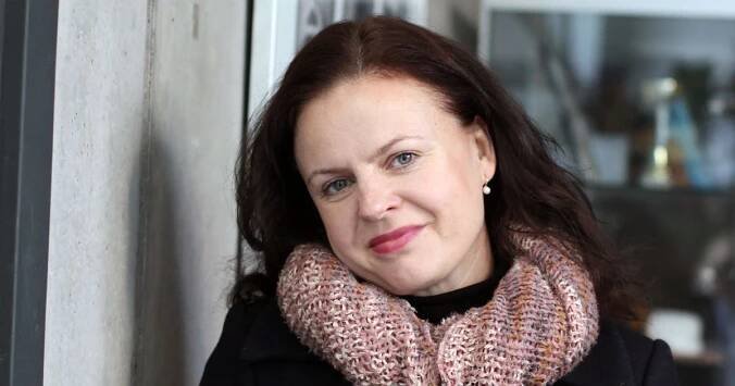 Pragmatismus a využívání systému dnes funguje podobně jako za komunismu, říká Theodora Remundová