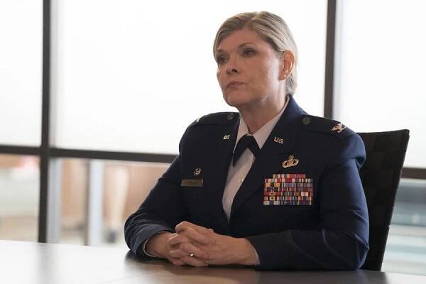 Mrtvý bod - Výkřik do tmy - Z filmu - Debra Monk