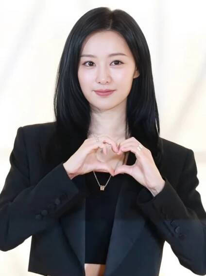 Kim Ji-won - Wikipedia