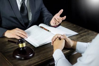 CORPORATE DIRECTORS, FIDUCIARY DUTIES, AND THE BUSINESS JUDGMENT RULE - Boatman Ricci