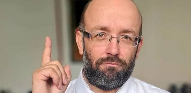 Budou nadávky. Vidlák po týdnu ještě vyostřil téma srpen 1968