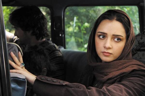 ABOUT ELLY, (aka DARBAREYE ELLY), from left: Shahab Hosseini, Golshifteh Farahani, 2009. ©Cinema Guild