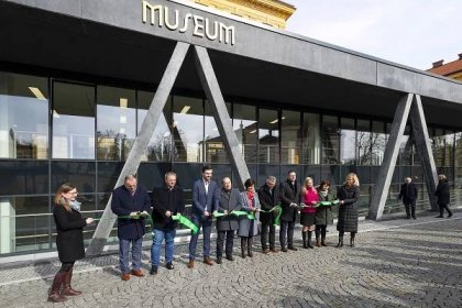 Hlavní odborné pracoviště muzea bylo slavnostně otevřeno - Muzeum východních Čech v Hradci Králové