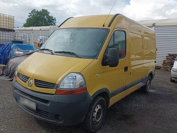 Půjčení dodávky Renault Master velikost L3H3 za 1 000 Kč Praha, Kbely Dodavkovo.cz • Firmy.cz