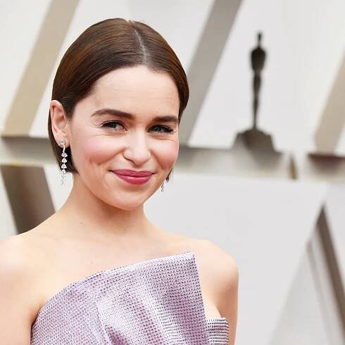 'Game of Thrones' Star Emilia Clarke Reveals She Survived 2 Aneurysms