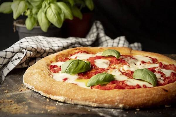 Neapolská pizza Margherita
