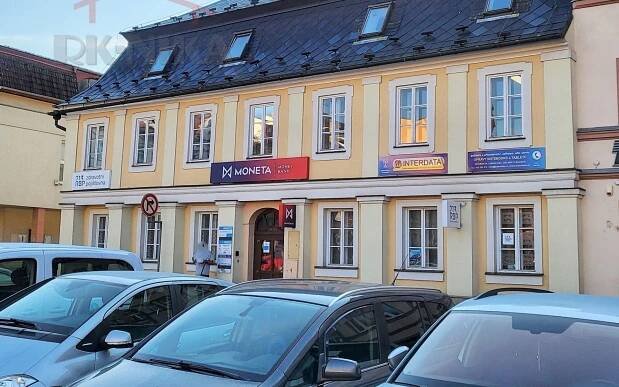 Obchodní prostory, Náměstí Lužické, Rumburk, 855 m²