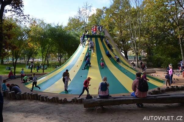 mirakulum milovice zábavní park - klouzačka 2