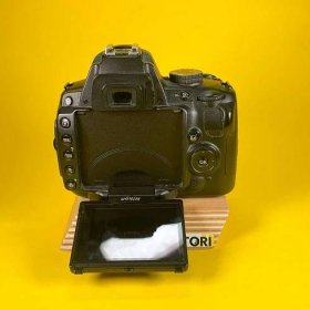 Nikon D5000 + 18-55mm f/3,5 - 5,6 G VR | 6233101 - FOTORI bazar foto a video techniky
