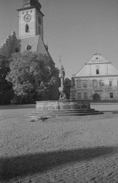 OBRAZEM: Tábor pohledem historie. Podívejte se