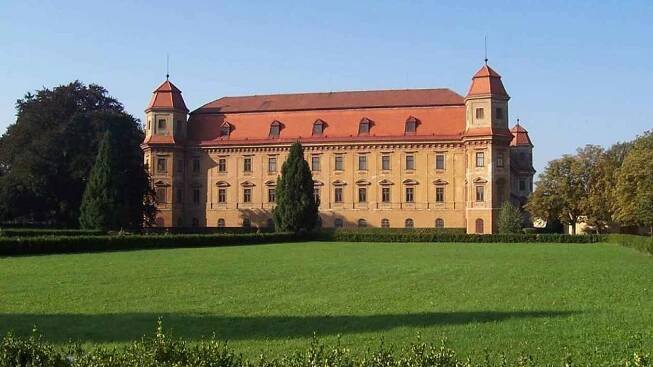 zámek Holešov